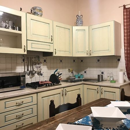 Апартаменты Residenza Le Logge Сиена Экстерьер фото